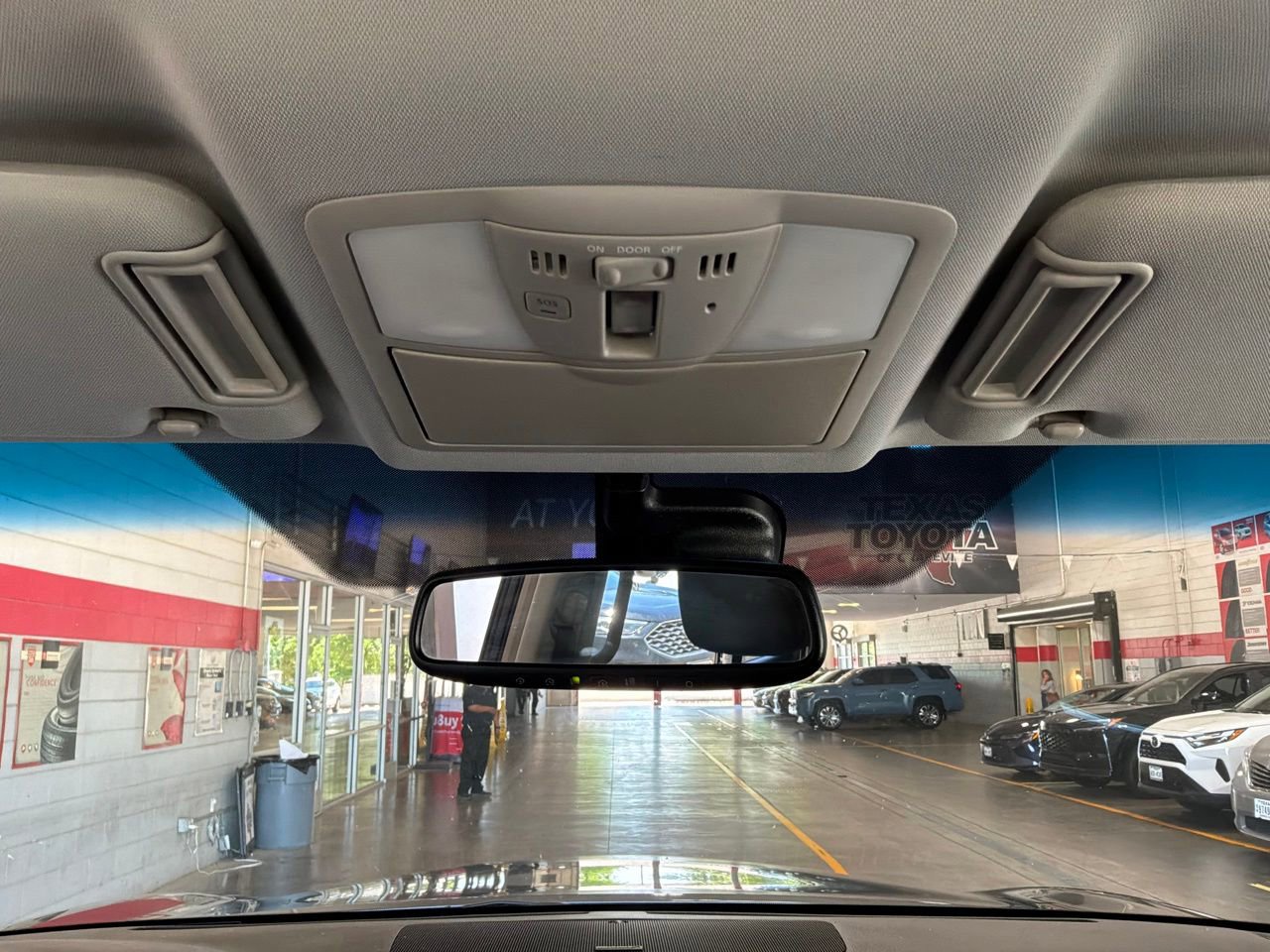 Used 2017 INFINITI QX80 2WD image 15