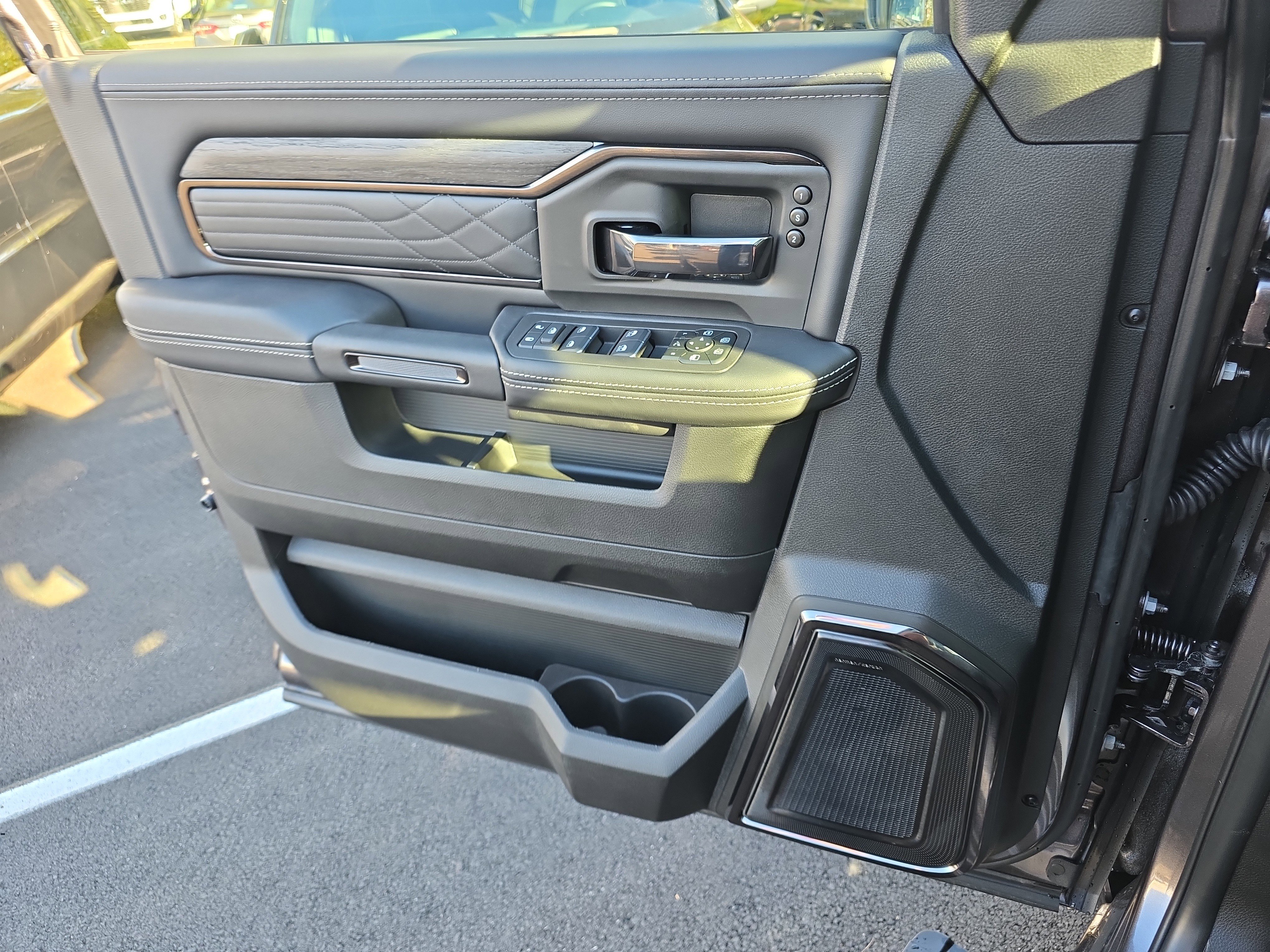 New 2026 RAM 3500 Limited image 17