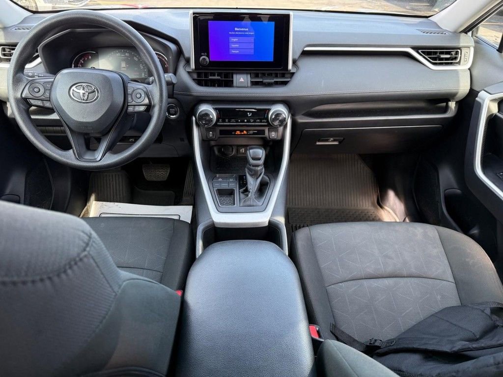 Used 2024 Toyota RAV4 XLE w/ Convenience Package image 12