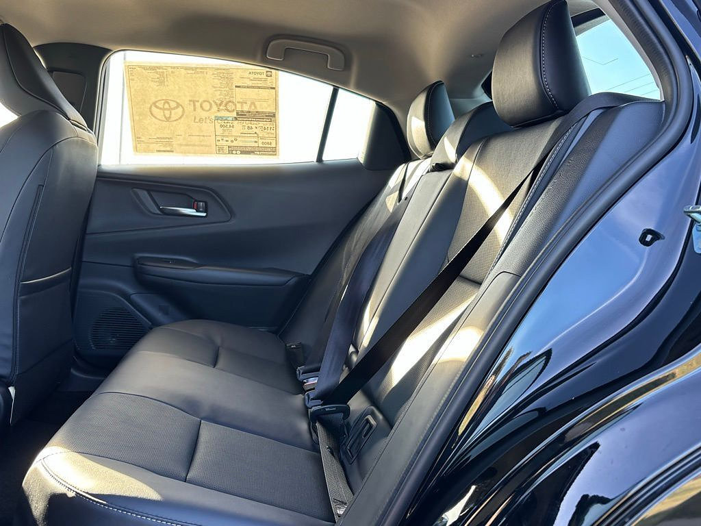 New 2026 Toyota Prius Plug-In Hybrid FWD image 13