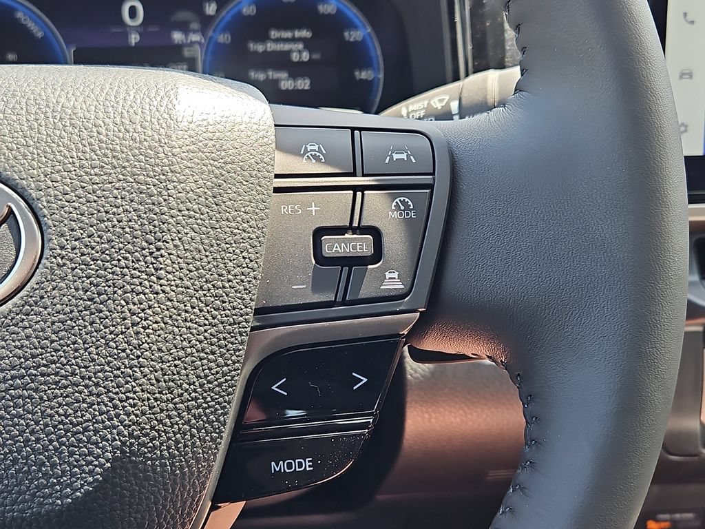 New 2026 Toyota Camry Hybrid AWD/4WD image 18