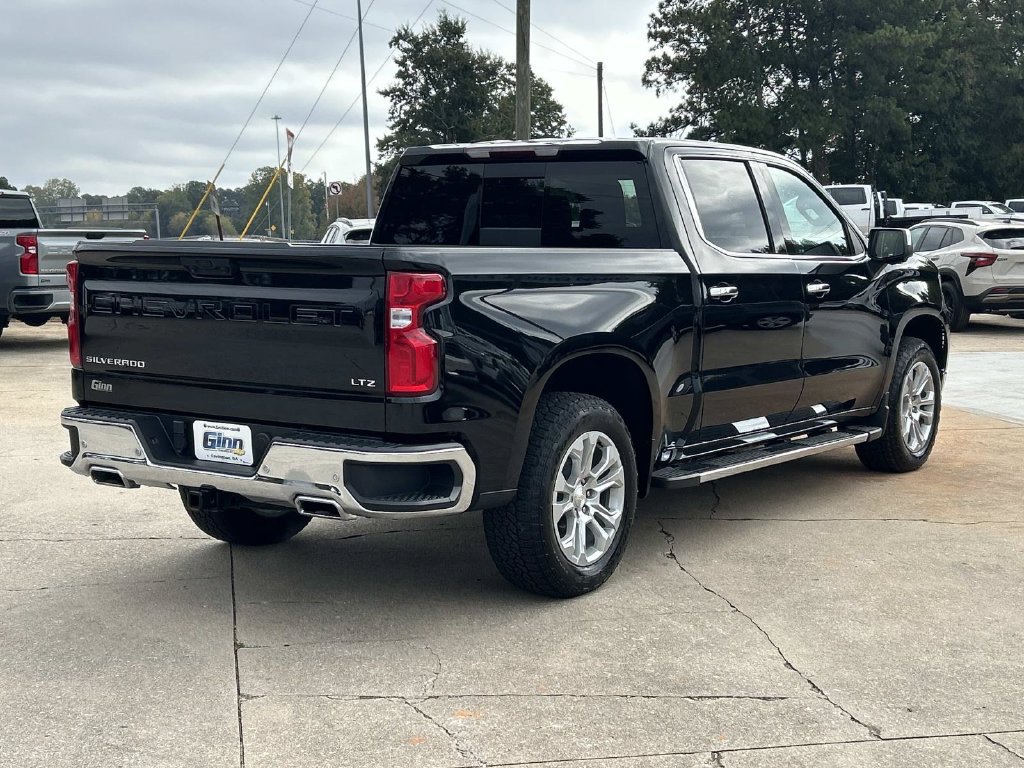 Certified 2023 Chevrolet Silverado 1500 LTZ AWD/4WD image 4