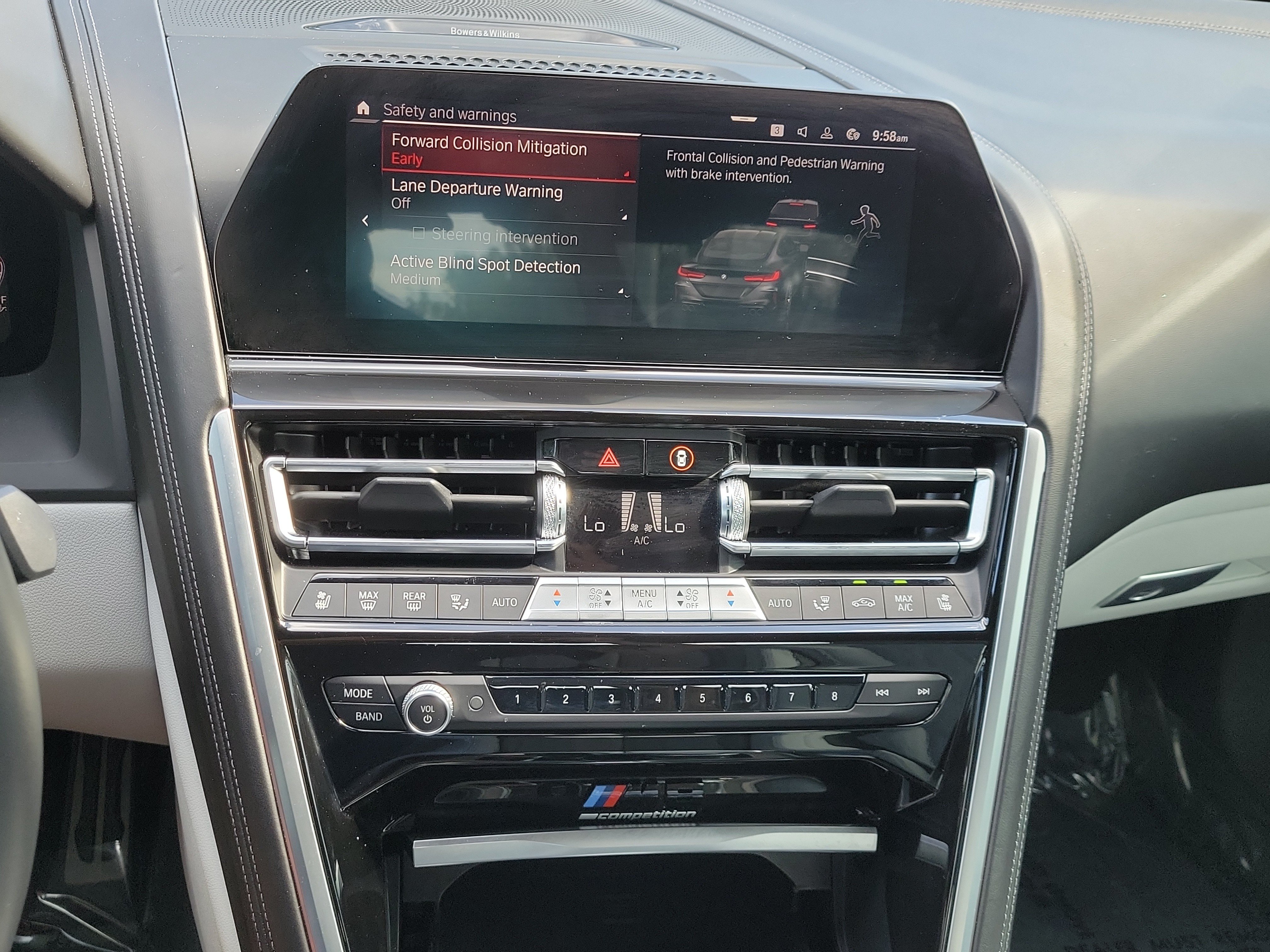 Used 2022 BMW M8 Competition w/ M Carbon Exterior Package AWD/4WD image 25