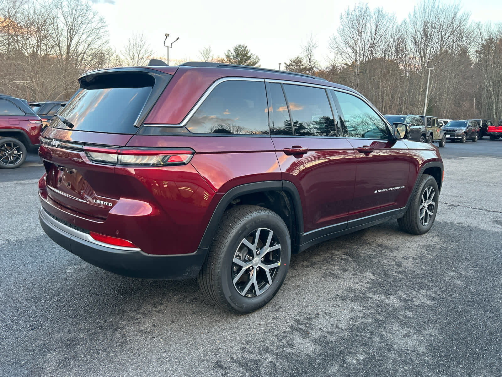 New 2026 Jeep Grand Cherokee Limited AWD/4WD image 5