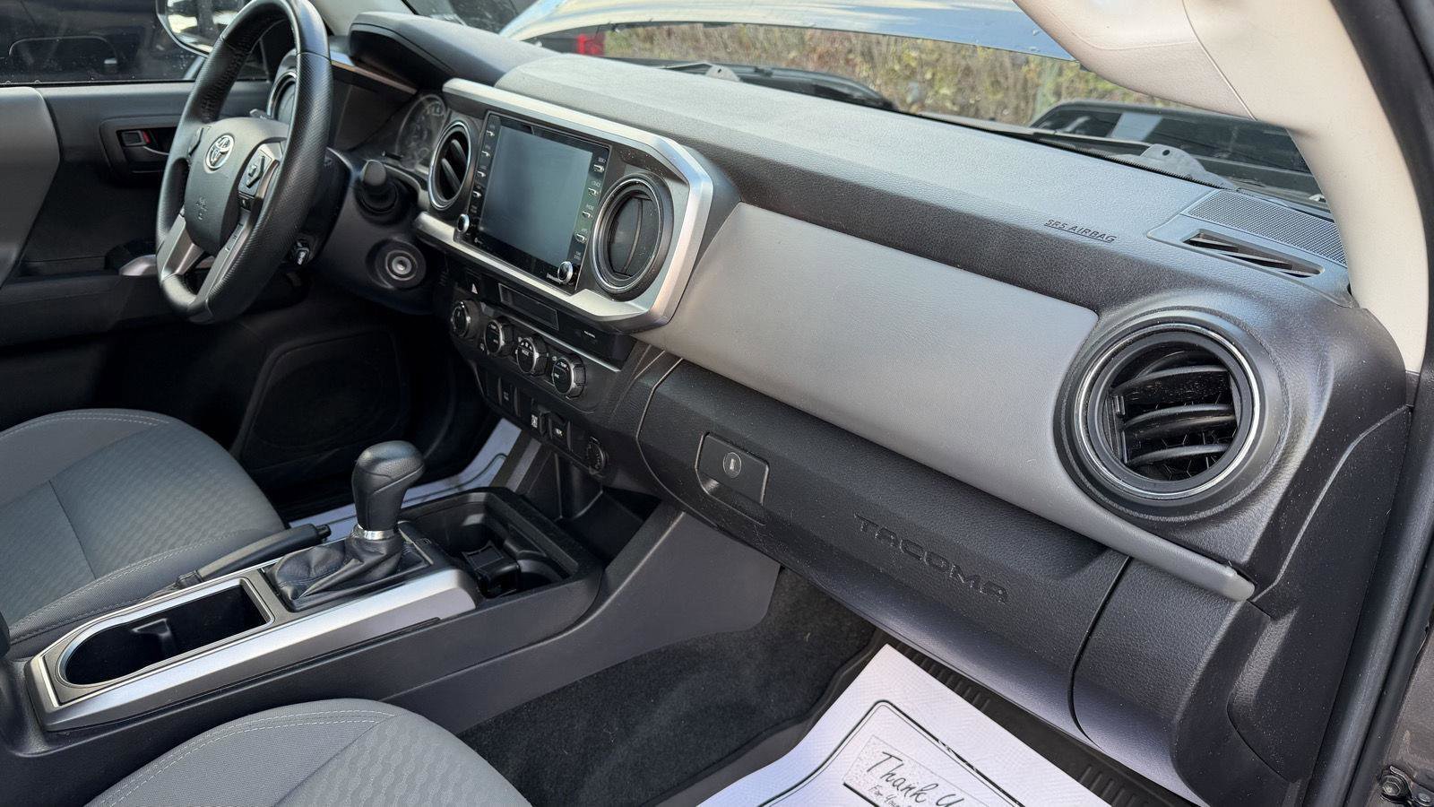 Used 2022 Toyota Tacoma SR5 image 31