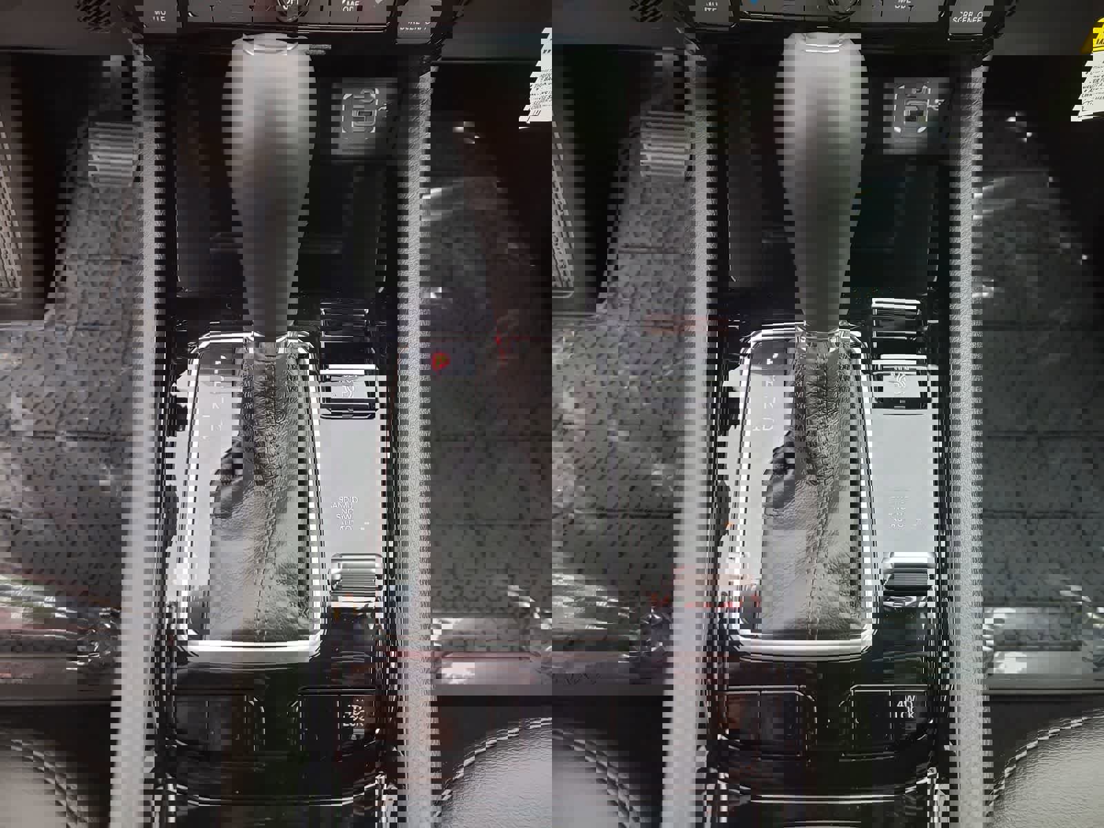 New 2026 Jeep Compass Latitude image 25