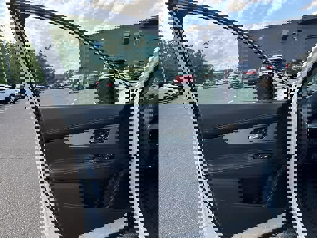 New 2025 Nissan Murano SL image 8