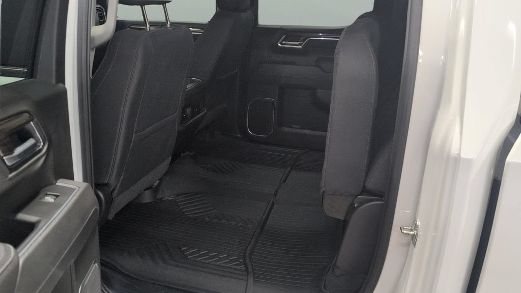 Used 2025 Chevrolet Silverado 1500 RST AWD/4WD image 19
