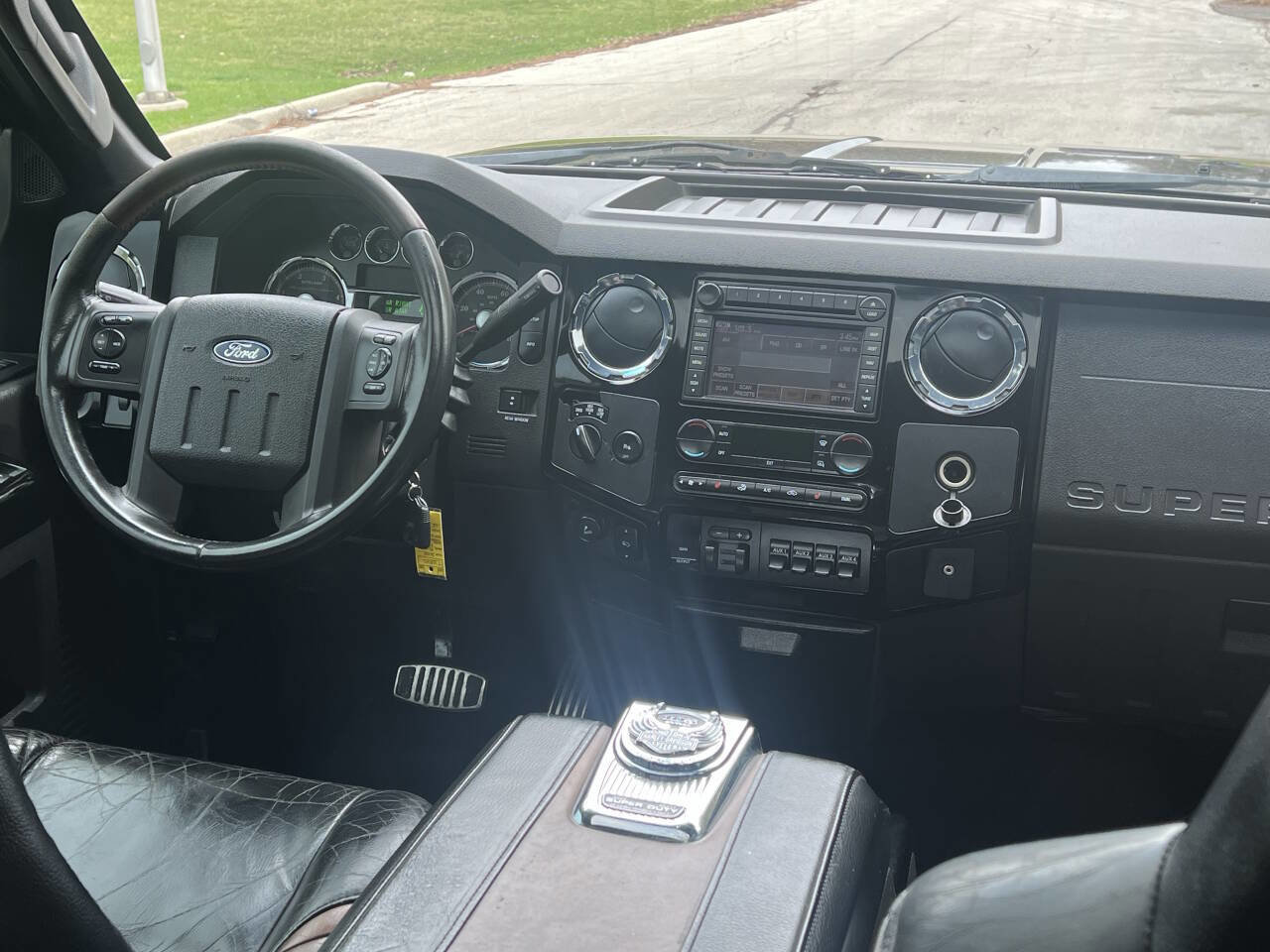 Used 2008 Ford F250 Harley-Davidson image 10