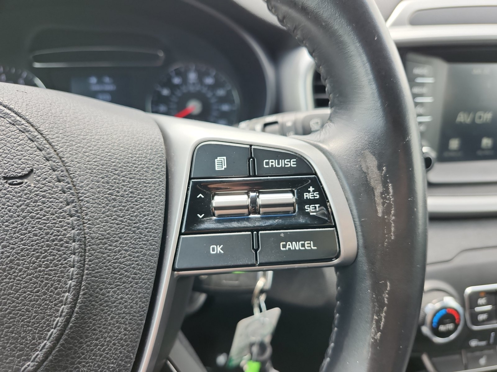 Used 2019 Kia Sorento S AWD/4WD image 24