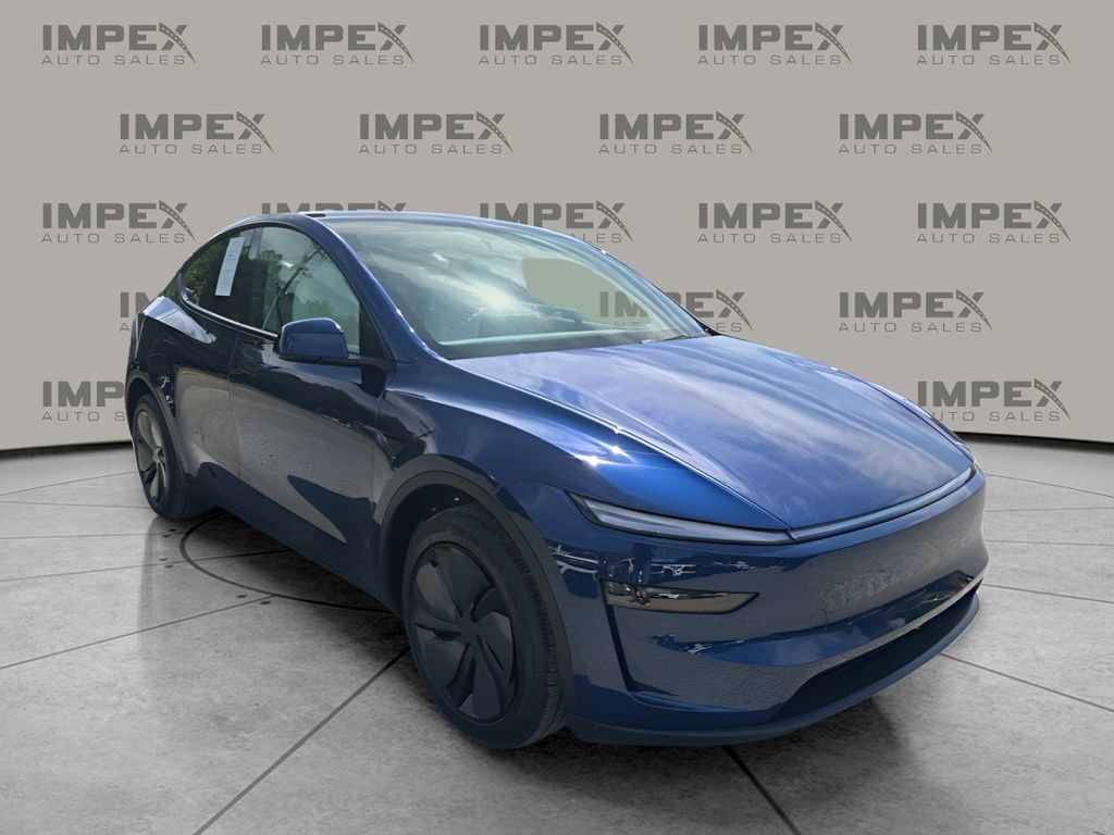 Used 2026 Tesla Model Y Long Range image 7
