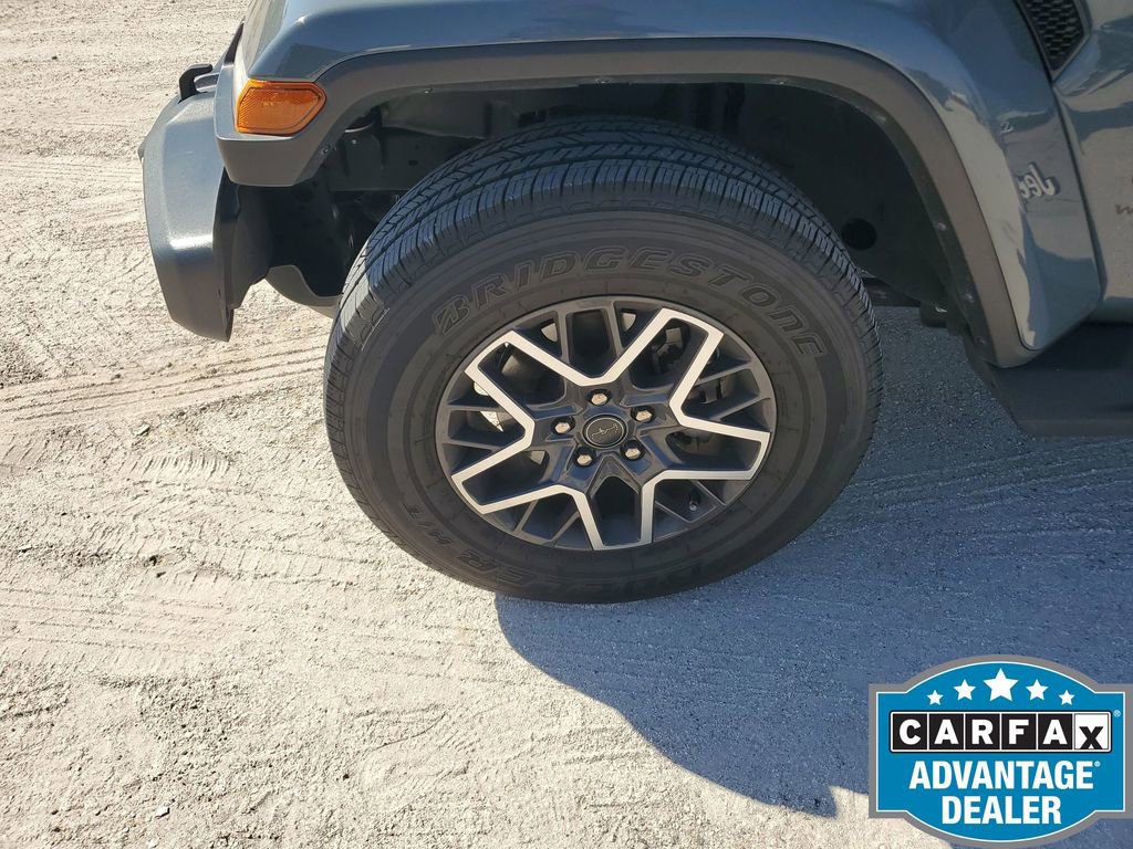 Used 2024 Jeep Wrangler Sahara image 19