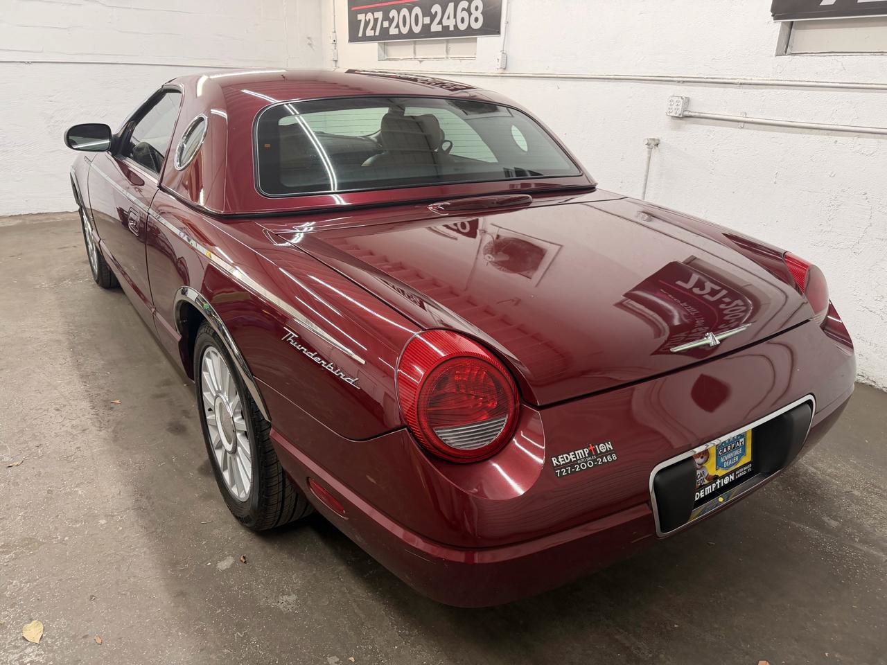 Used 2004 Ford Thunderbird RWD image 3