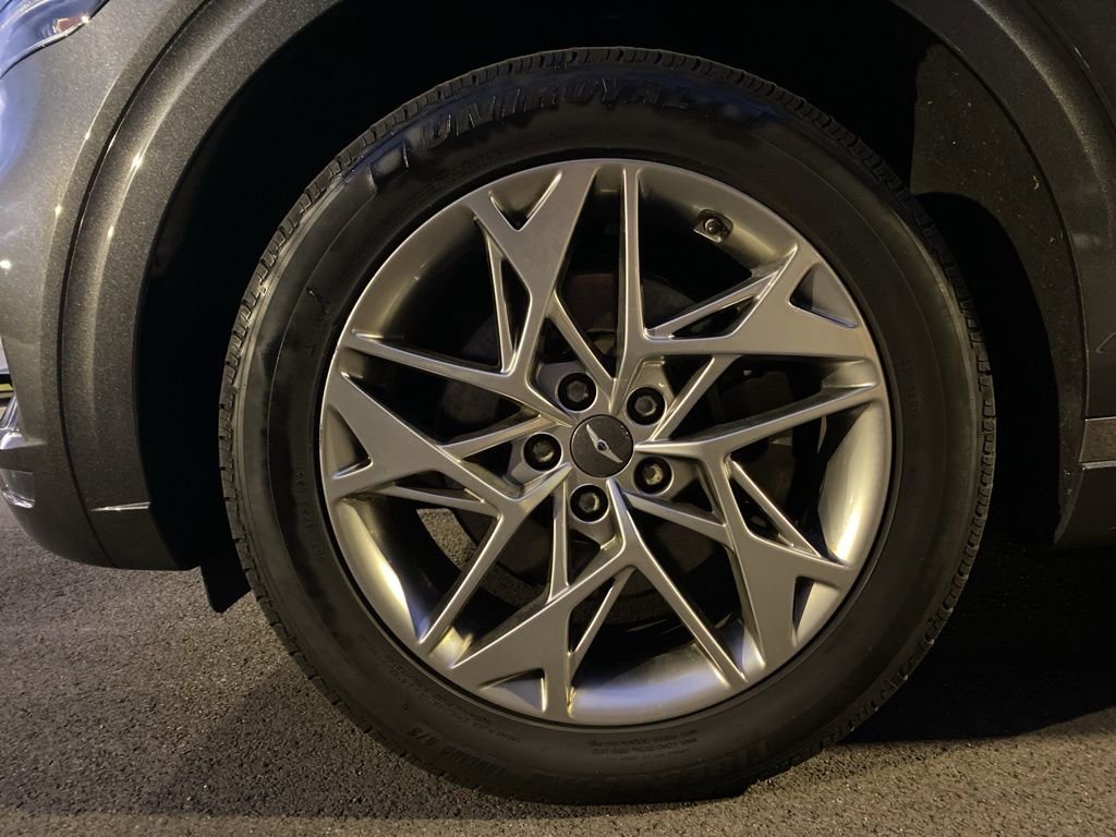 Used 2022 Genesis GV70 2.5T w/ Select Package image 34