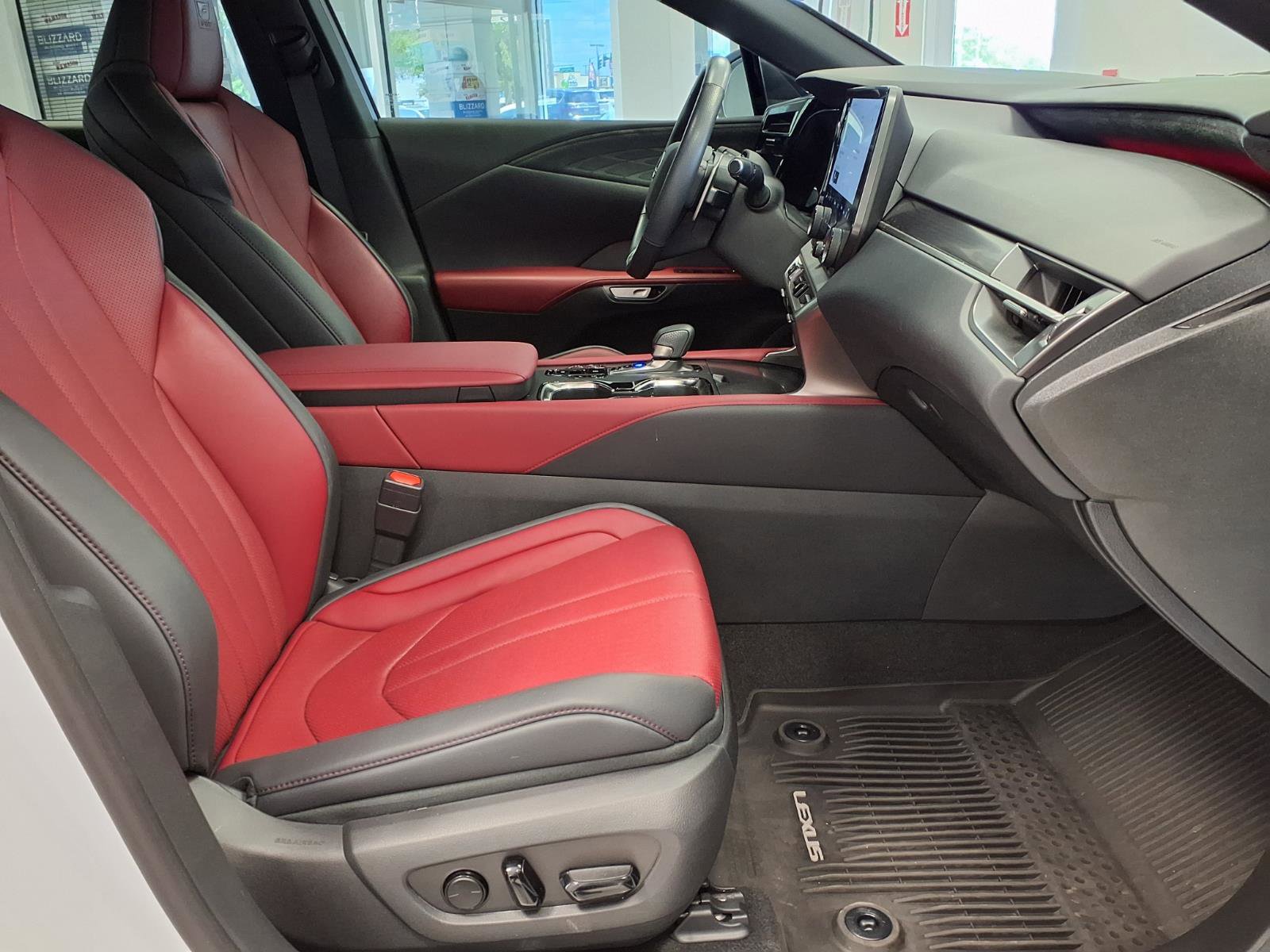 Used 2024 Lexus RX 350 F Sport w/ Convenience Package AWD/4WD image 10