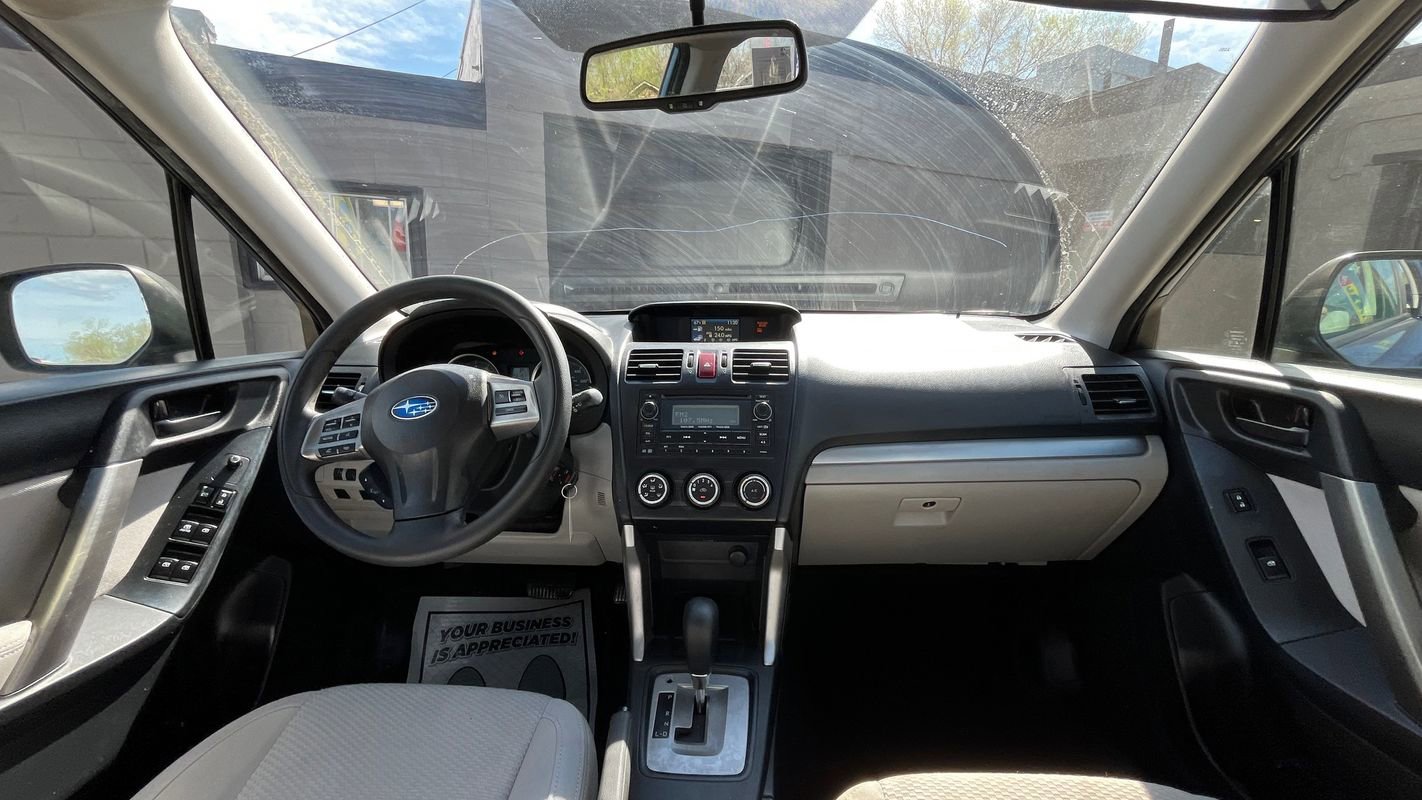 Used 2015 Subaru Forester 2.5i w/ Alloy Wheel Package image 16