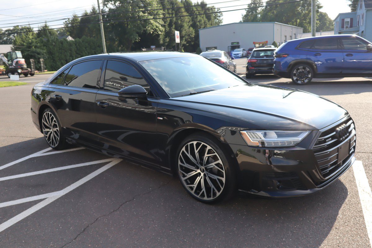Used 2021 Audi A8 L 4.0T w/ Luxury Package AWD/4WD image 4