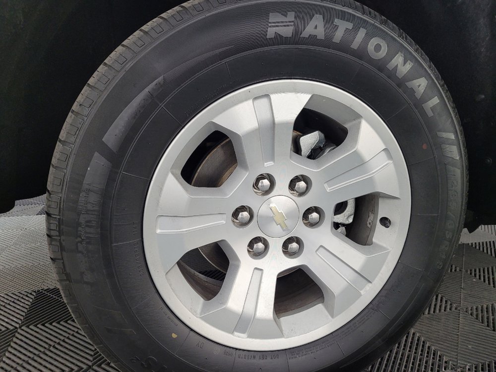 Used 2018 Chevrolet Silverado 1500 LT w/ All Star Edition AWD/4WD image 31