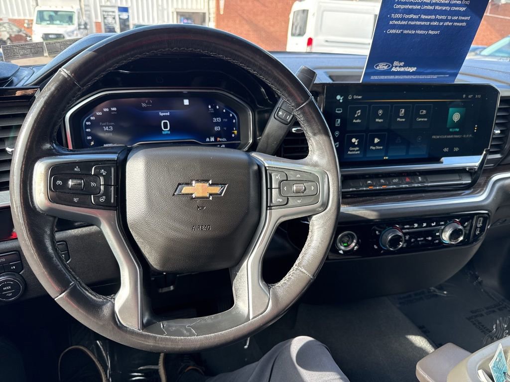 Used 2022 Chevrolet Silverado 1500 LT image 17