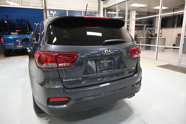 Used 2019 Kia Sorento LX image 7