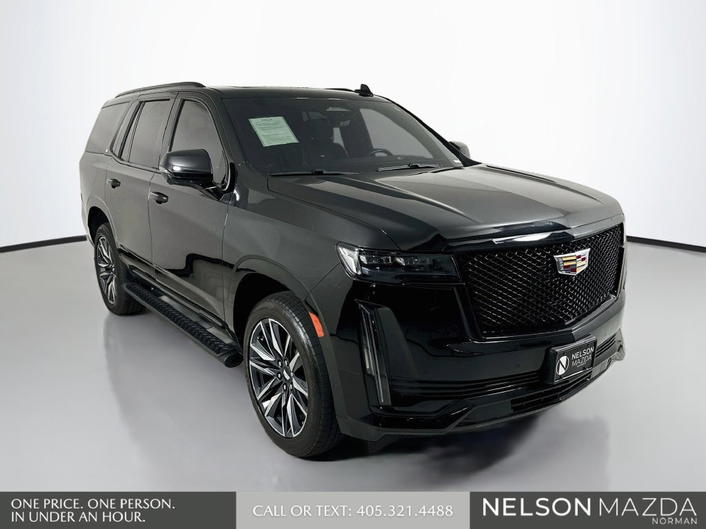 Used 2023 Cadillac Escalade Sport AWD/4WD image 3