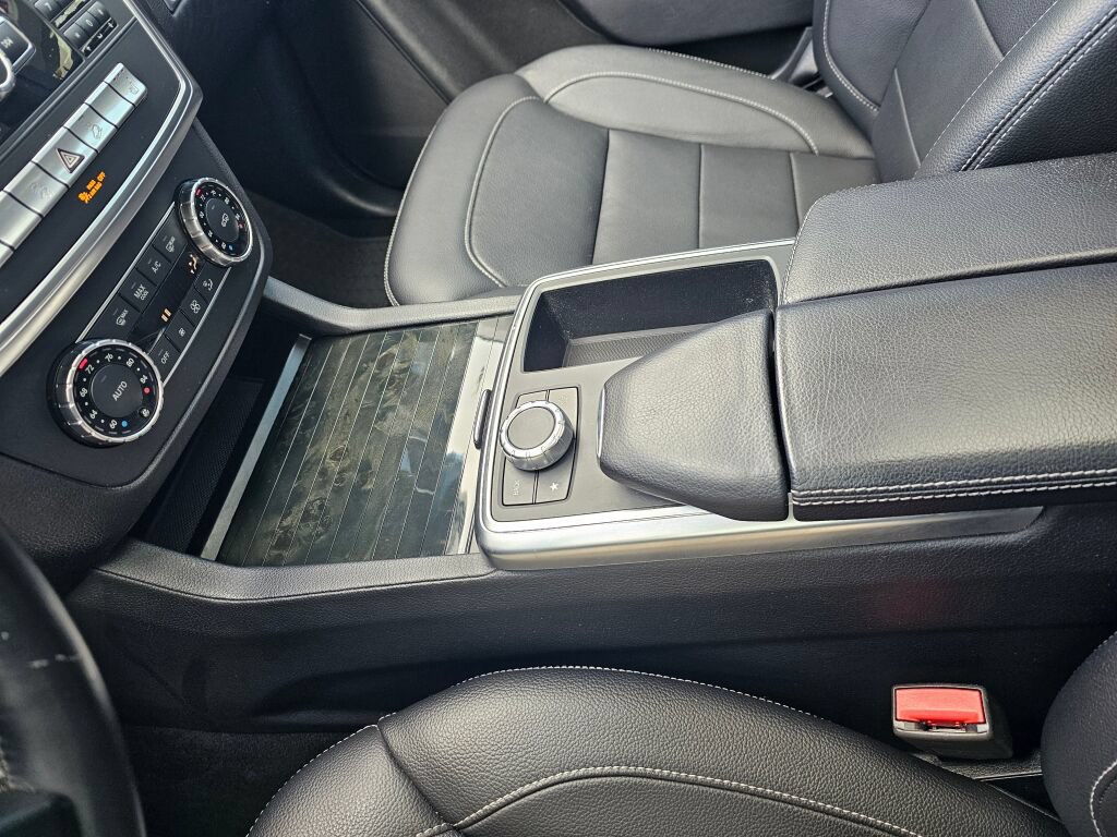 Used 2015 Mercedes-Benz ML 350 4MATIC image 28