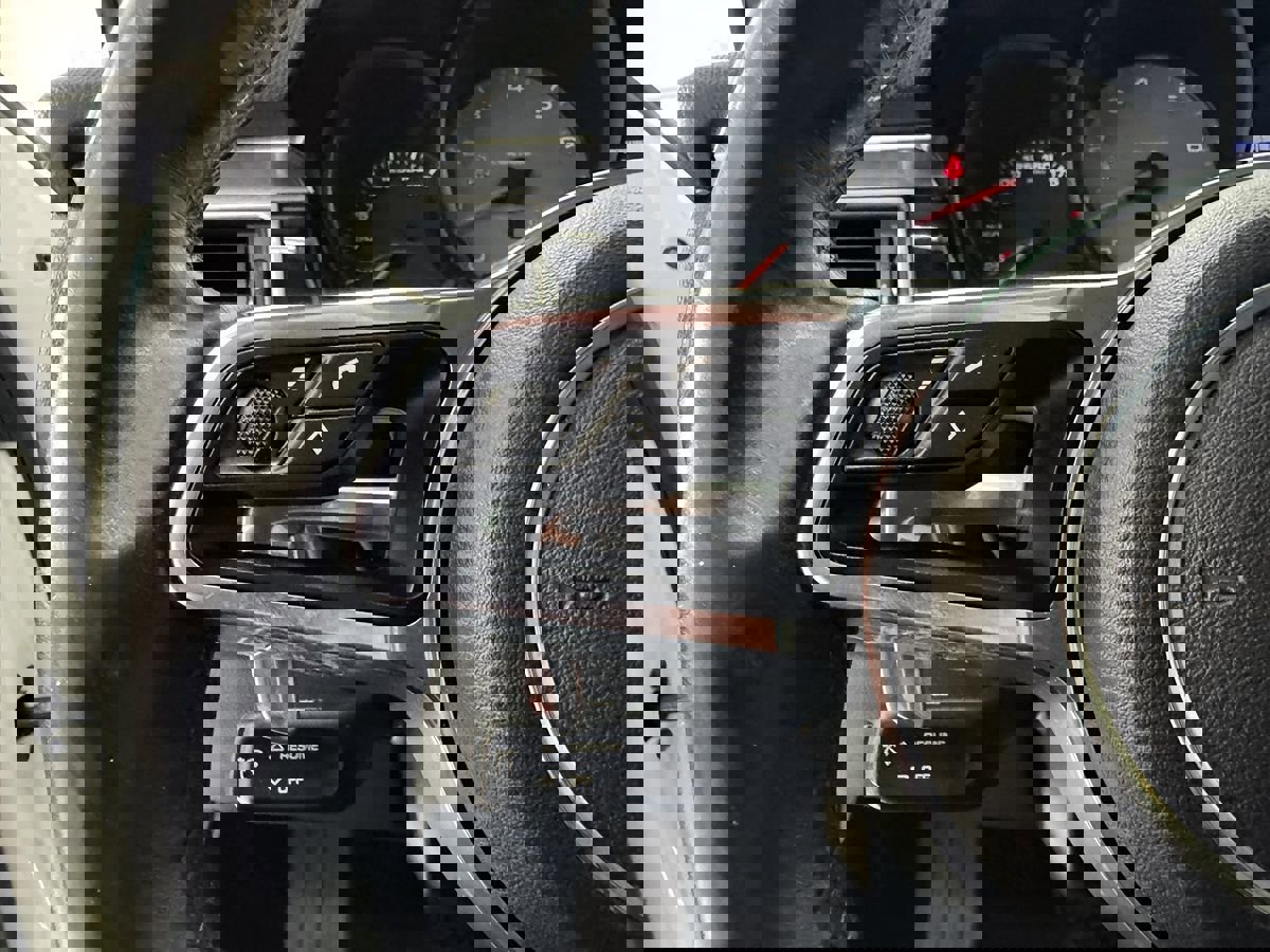 Used 2015 Porsche Macan S image 33