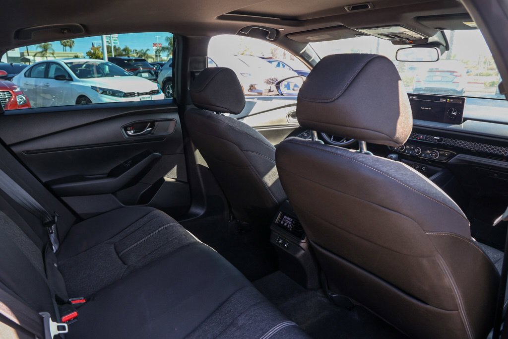 Used 2025 Honda Accord Sport image 16
