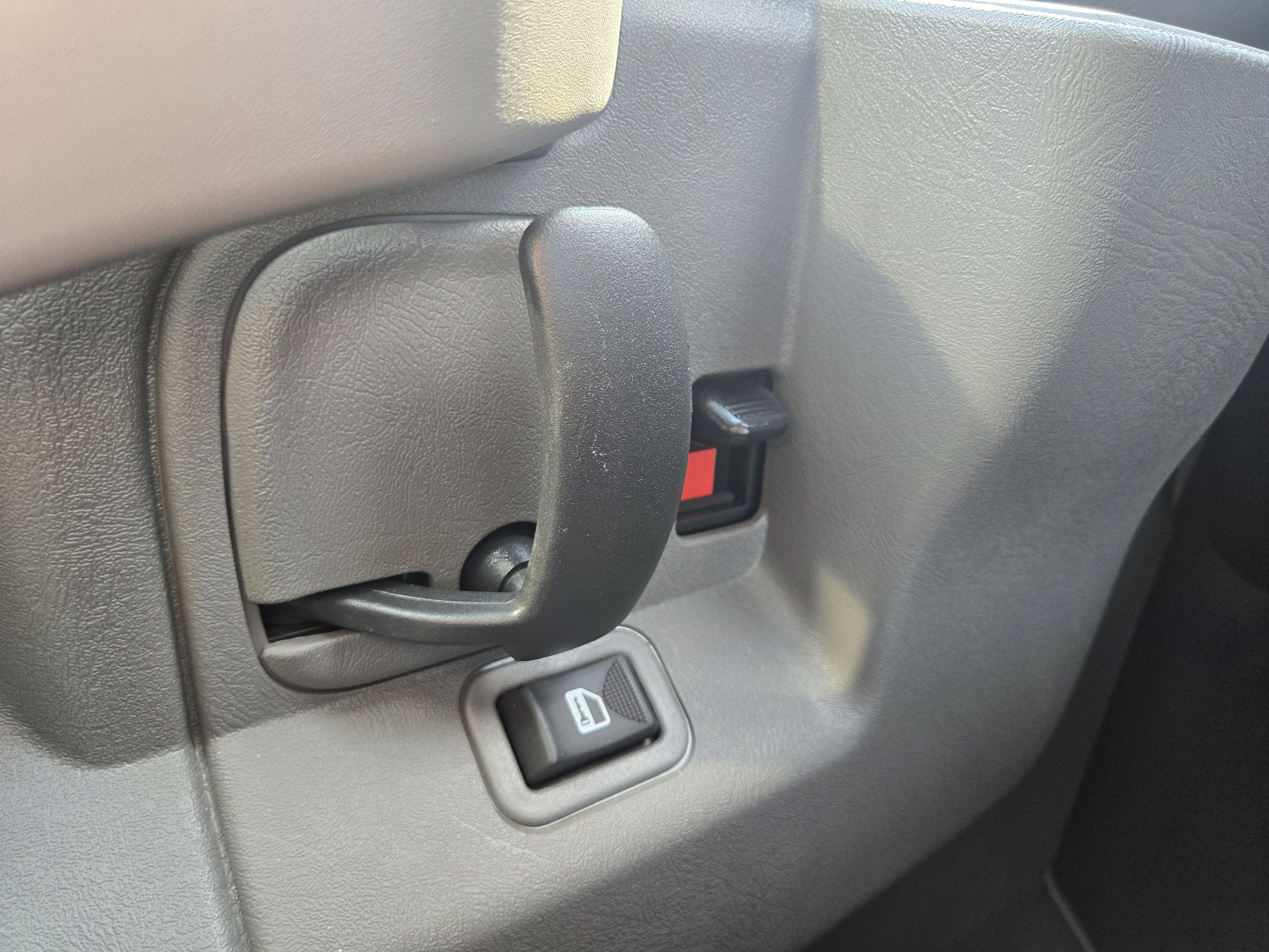 New 2024 Chevrolet Express 3500 w/ Power Convenience Package RWD image 28