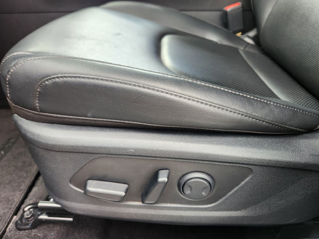 Used 2025 Kia Sportage SX FWD image 10