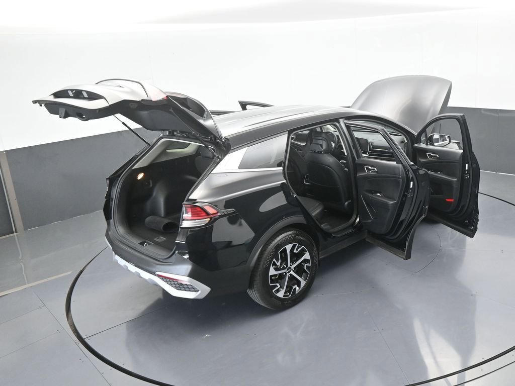 Used 2025 Kia Sportage EX image 70