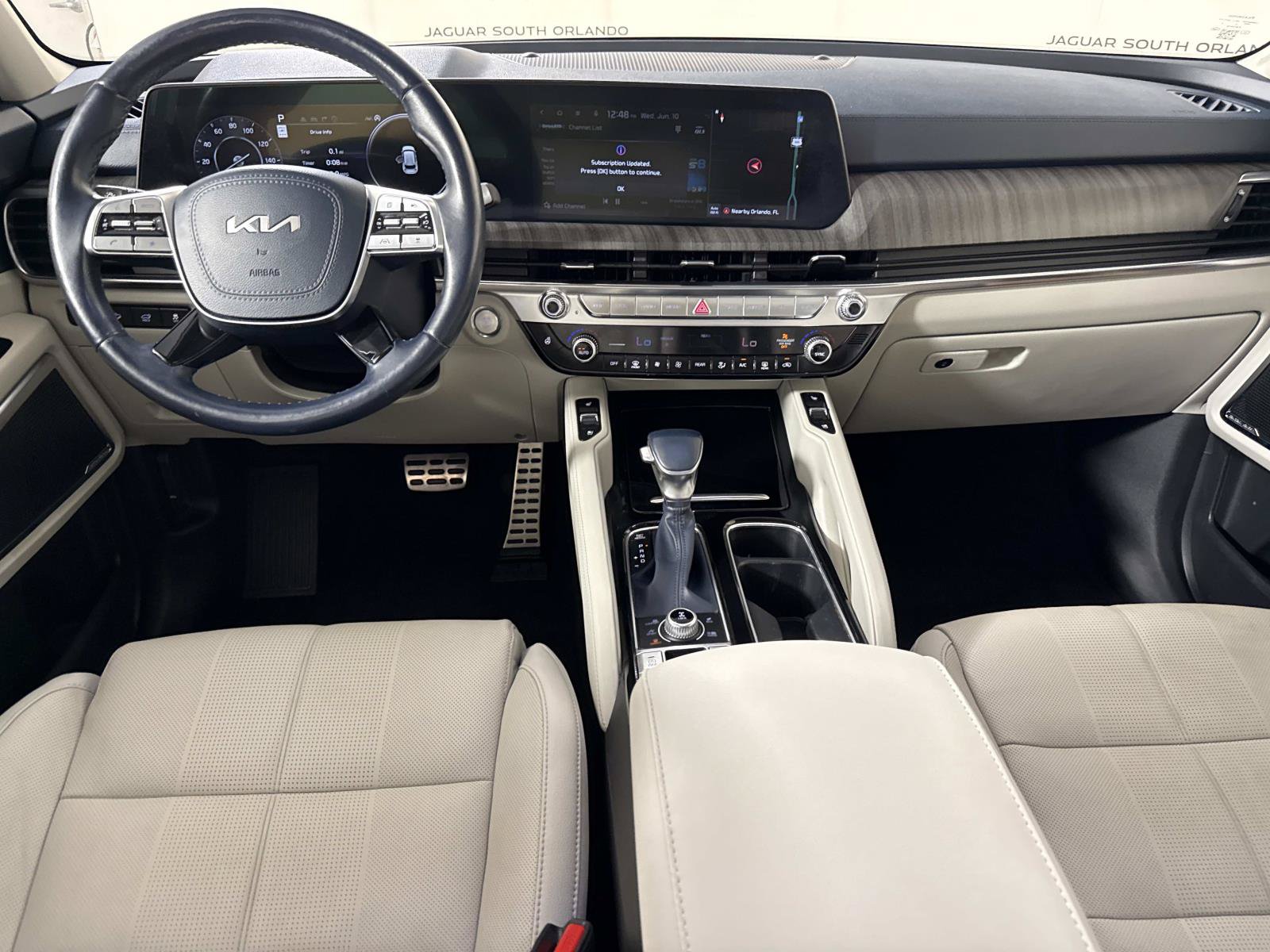 Used 2023 Kia Telluride SX AWD/4WD image 16