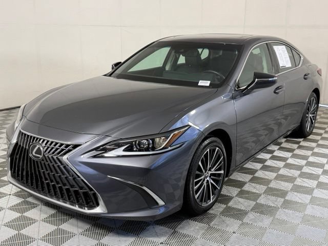 Used 2022 Lexus ES 350 w/ Premium Package FWD image 2