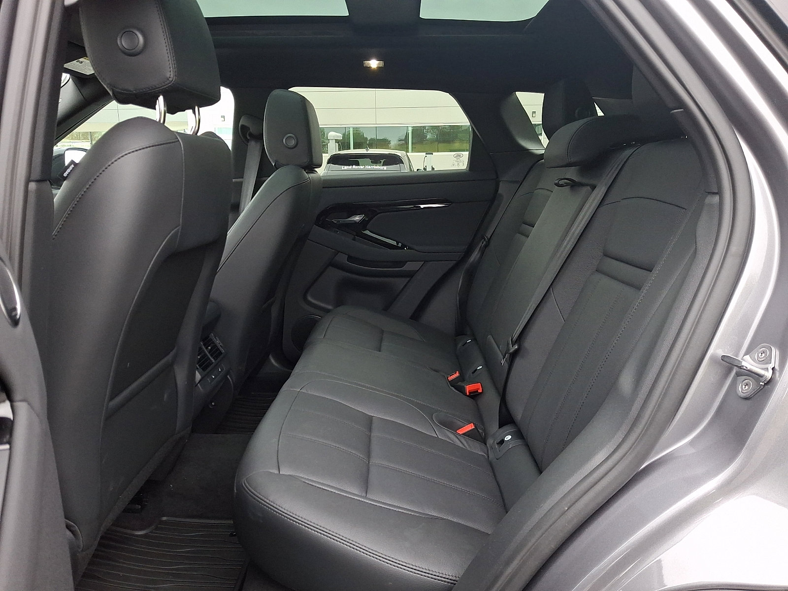 New 2026 Land Rover Range Rover Evoque S AWD/4WD image 8