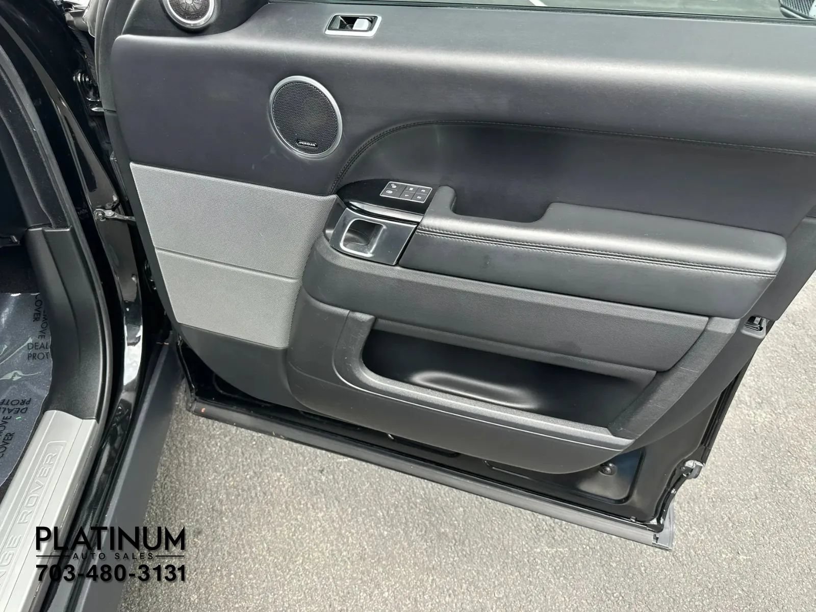 Used 2020 Land Rover Range Rover Sport HSE Dynamic AWD/4WD image 18