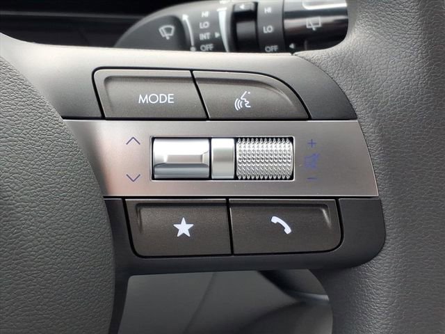 New 2026 Hyundai Kona SE FWD image 24