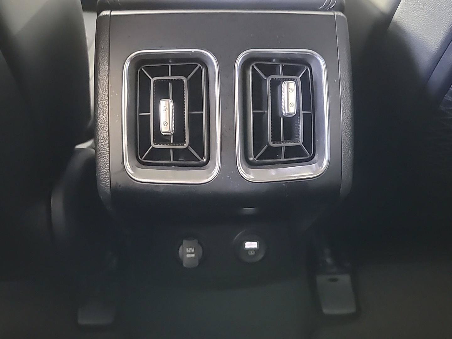 Used 2023 Kia Sorento EX AWD/4WD image 24