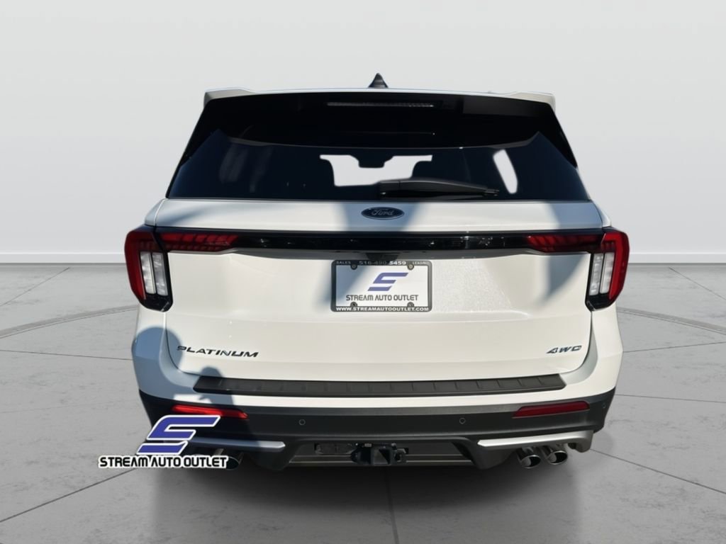 Used 2025 Ford Explorer Platinum w/ Ultimate Package image 6