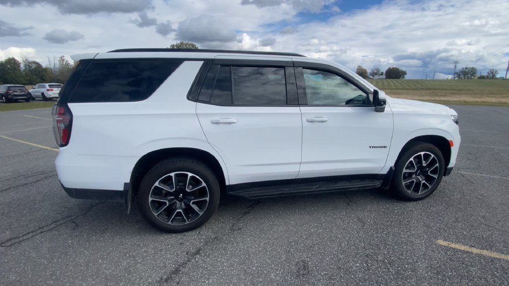Certified 2023 Chevrolet Tahoe RST w/ Luxury Package AWD/4WD image 9