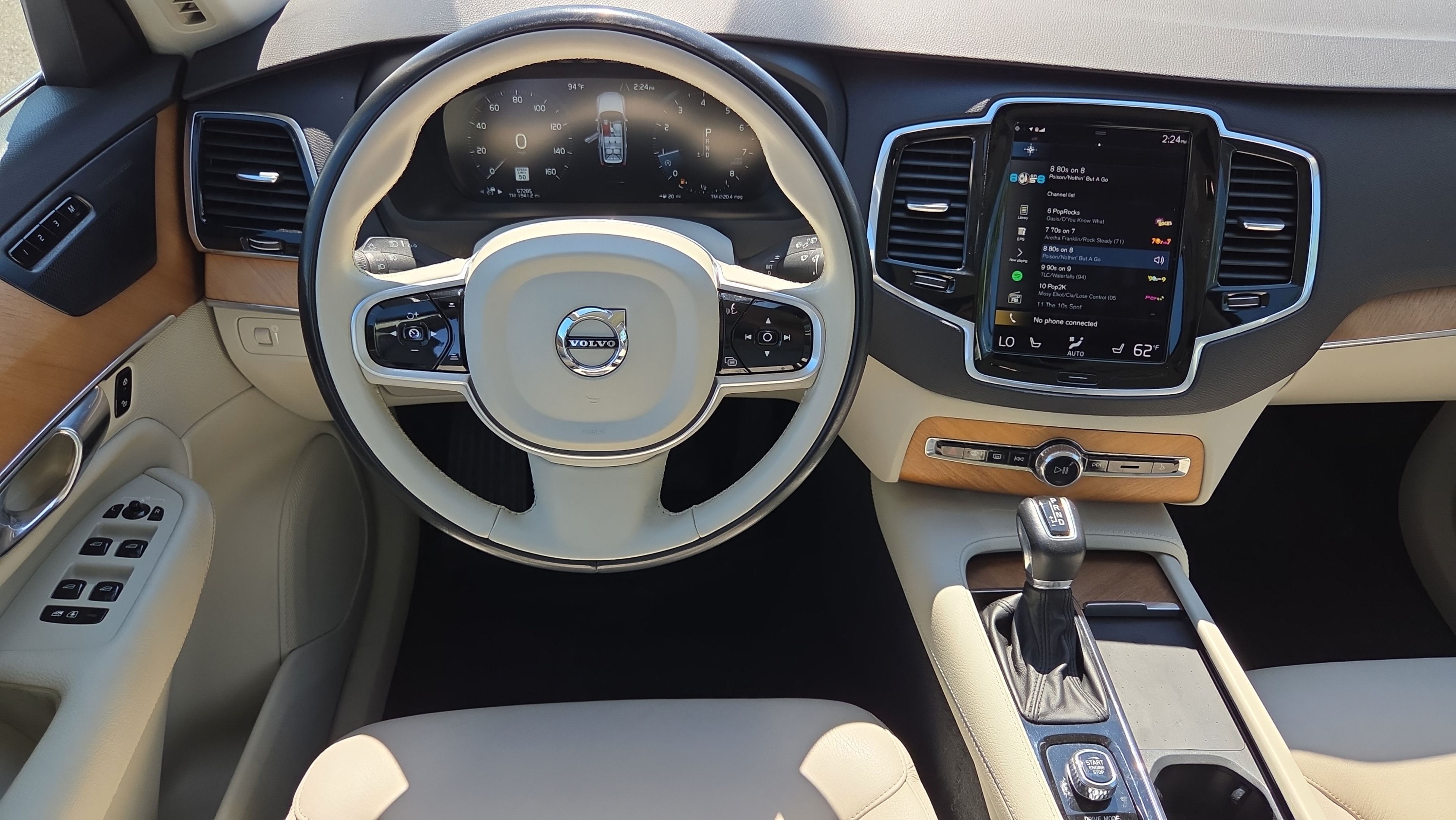 Used 2021 Volvo XC90 T6 Momentum w/ Advanced Package AWD/4WD image 15