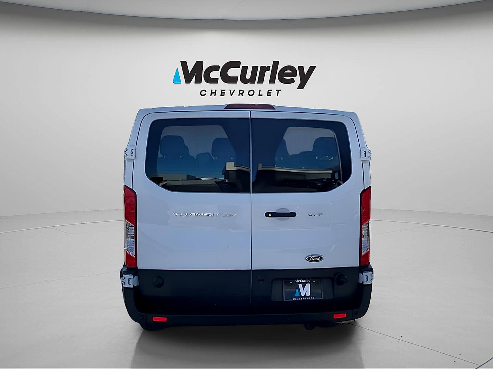 Used 2024 Ford Transit 350 XLT RWD image 6
