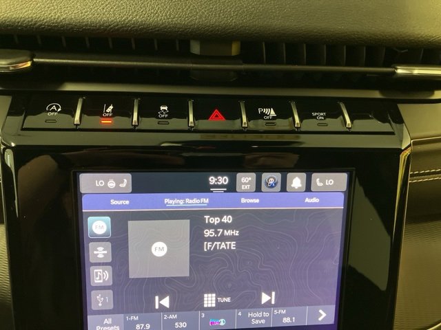 New 2025 Jeep Grand Cherokee L Laredo w/ Luxury Tech Group I image 31