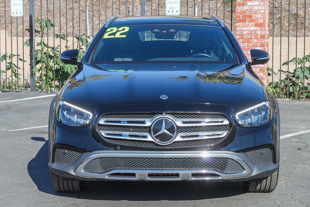 Used 2022 Mercedes-Benz E 450 4MATIC All-Terrain Wagon image 2