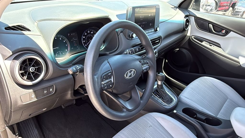 Used 2023 Hyundai Kona SEL FWD image 24