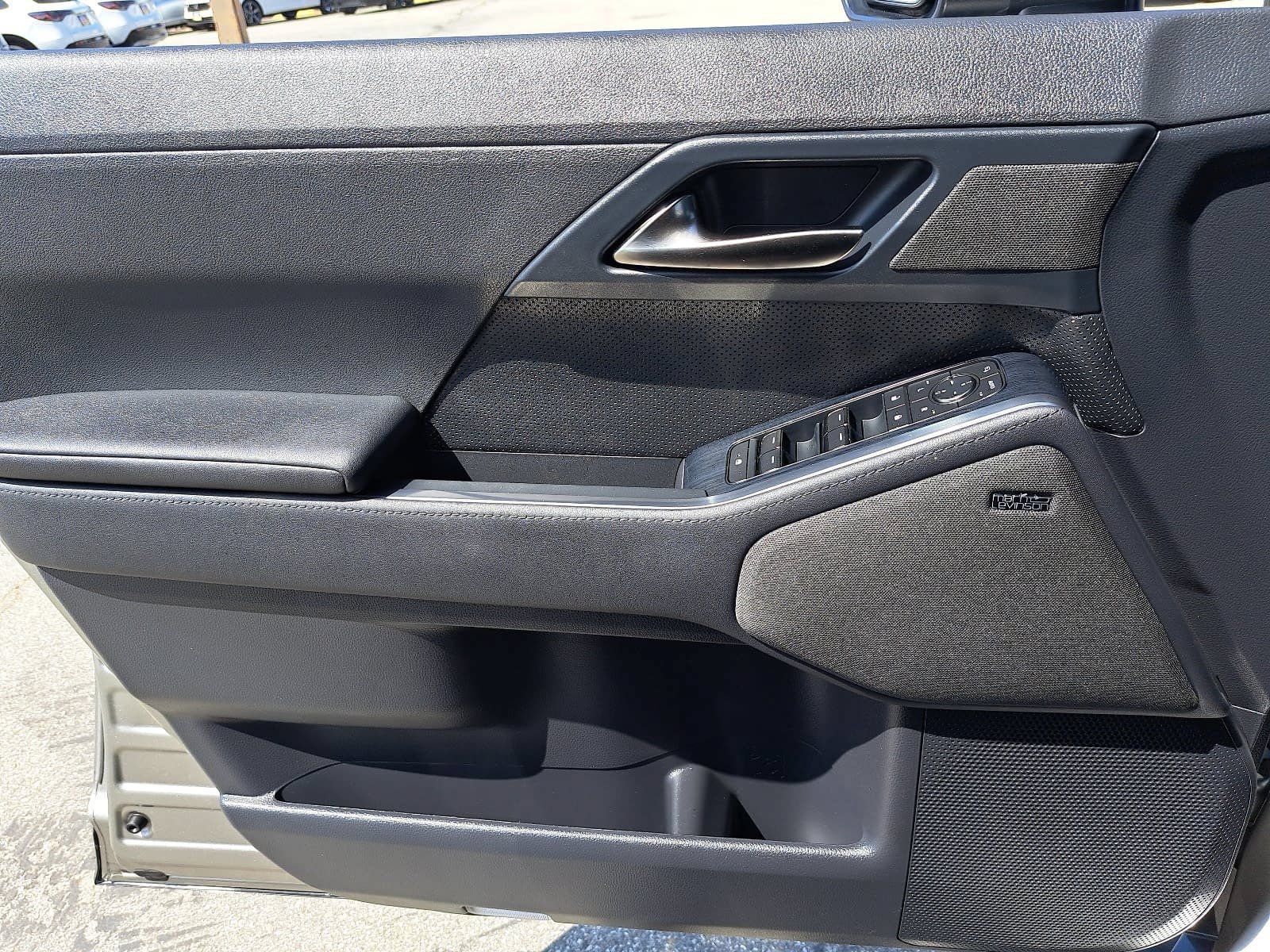 Used 2024 Lexus GX 550 w/ Accessory Package (2T) AWD/4WD image 30