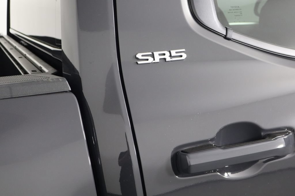 Used 2025 Toyota Tacoma SR5 RWD image 39