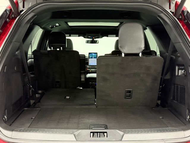 Used 2020 Ford Explorer ST w/ ST High-Performance Pack image 32