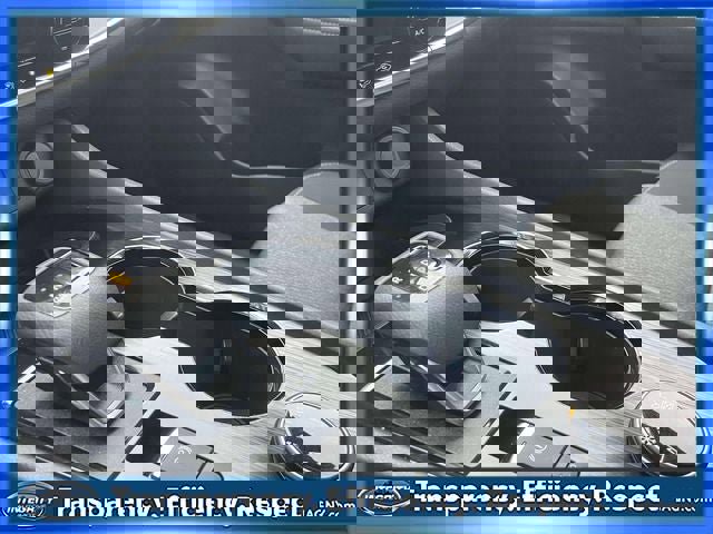 Certified 2025 Nissan Rogue SV image 30