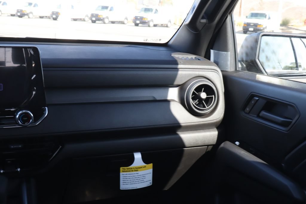 New 2026 Chevrolet Colorado W/T w/ WT Custom Package RWD image 28