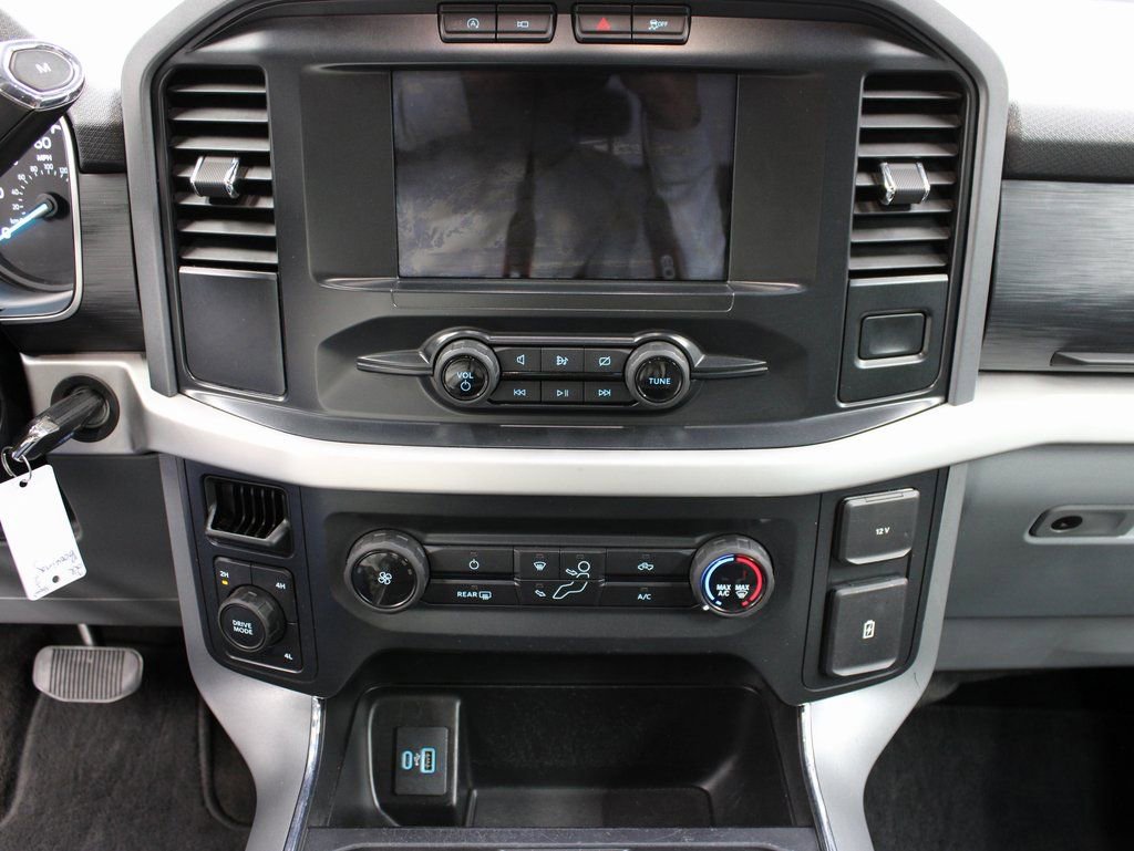Used 2022 Ford F150 XLT image 13